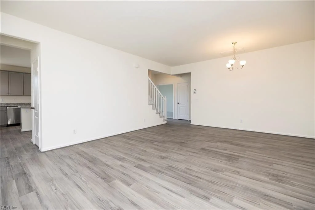 1015 Robinson Rd #9d, Suffolk — photo