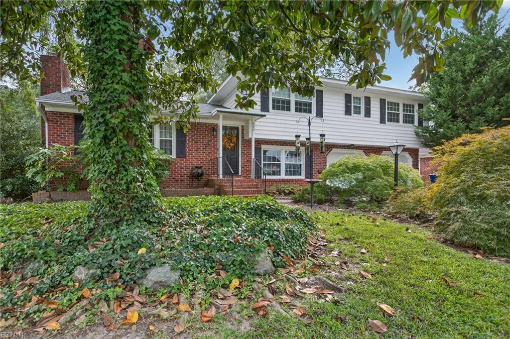 742 Jouett DR, NEWPORTNEWS VA 23608