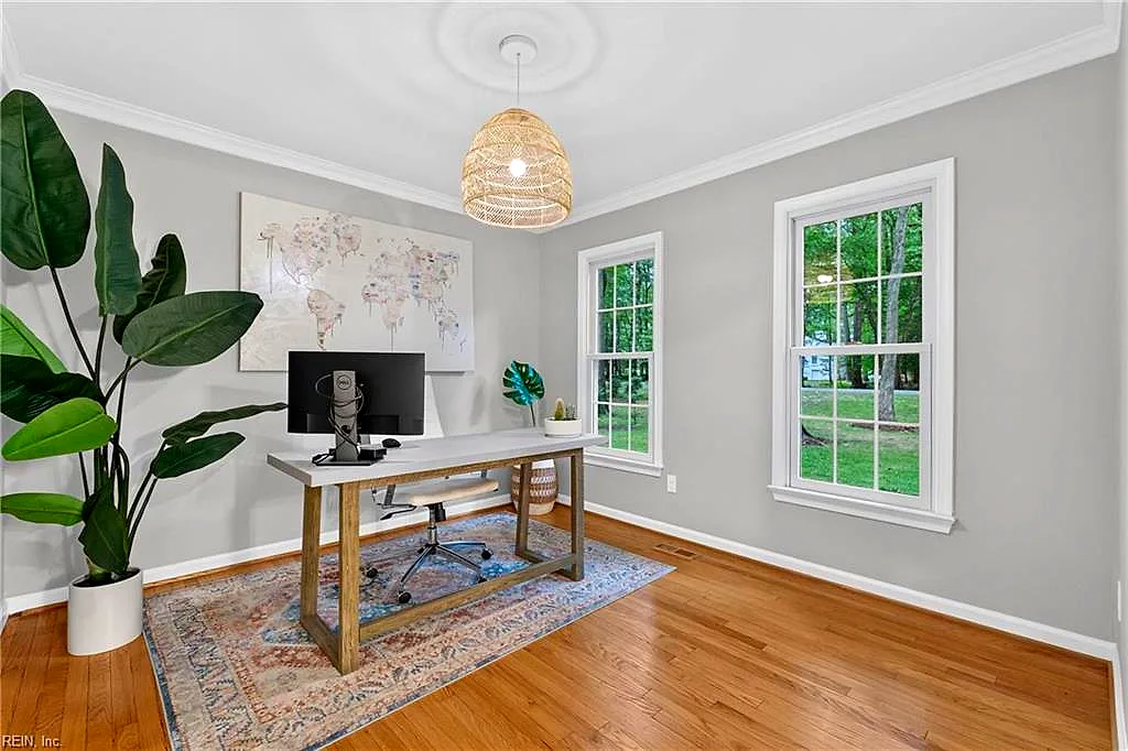 4 Efford Ct, Williamsburg — photo