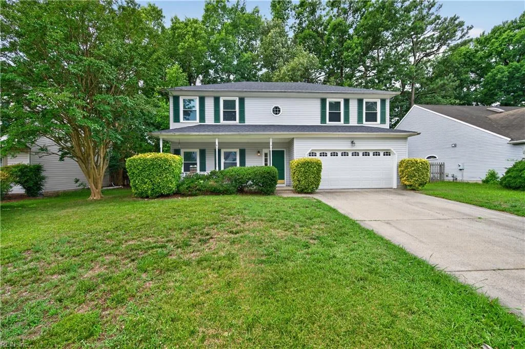 105 Ivy ARCH, YORKTOWN VA 23693