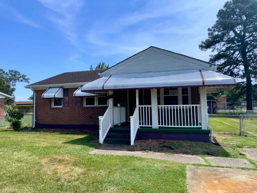 1511 Ekstine DR, PORTSMOUTH VA 23701