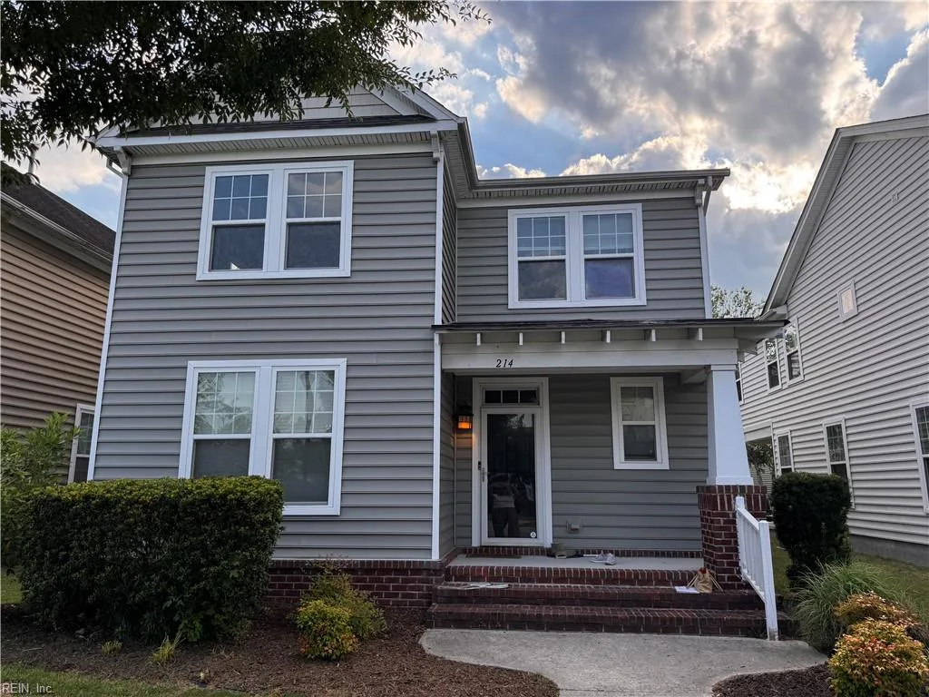 214 Harmony DR, PORTSMOUTH VA 23701