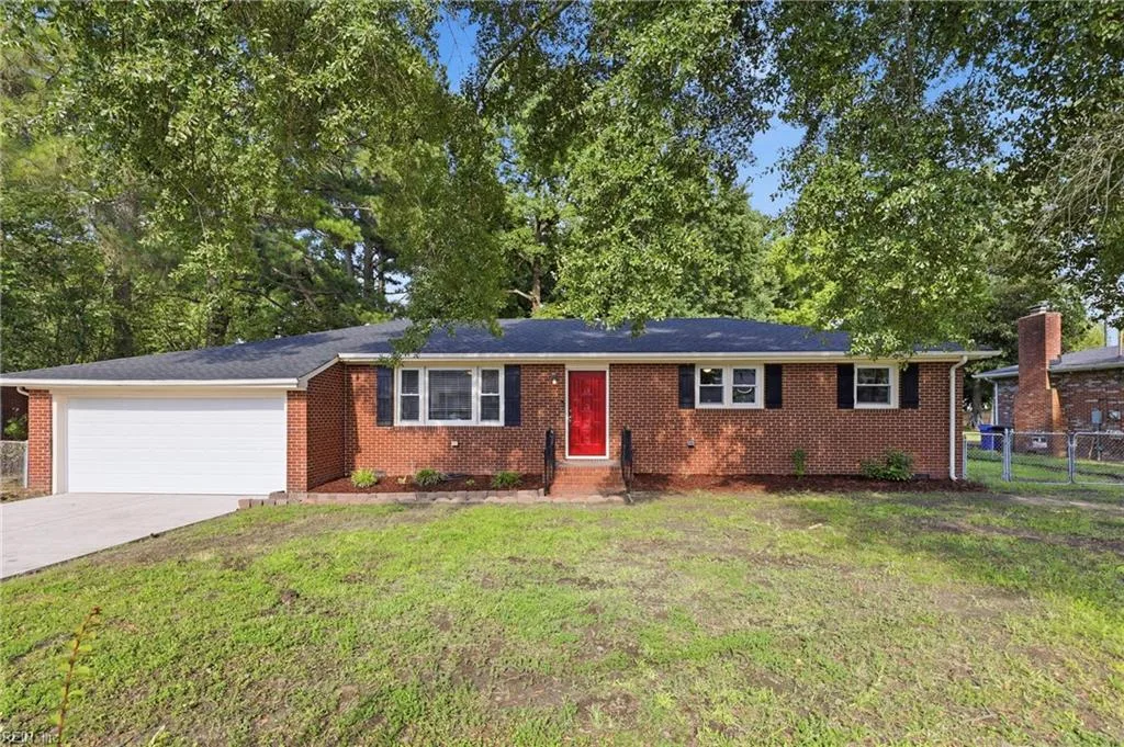 3715 Magnolia DR, PORTSMOUTH VA 23703