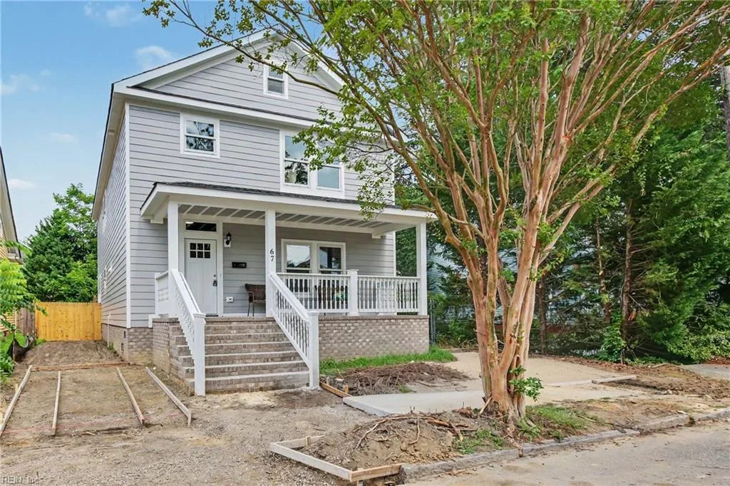 67 Elm AVE, PORTSMOUTH VA 23704