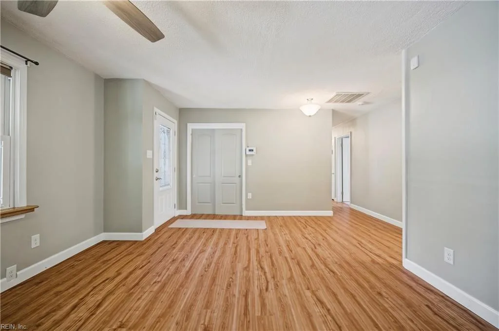 256 Hill Prince Rd, Virginia Beach — photo