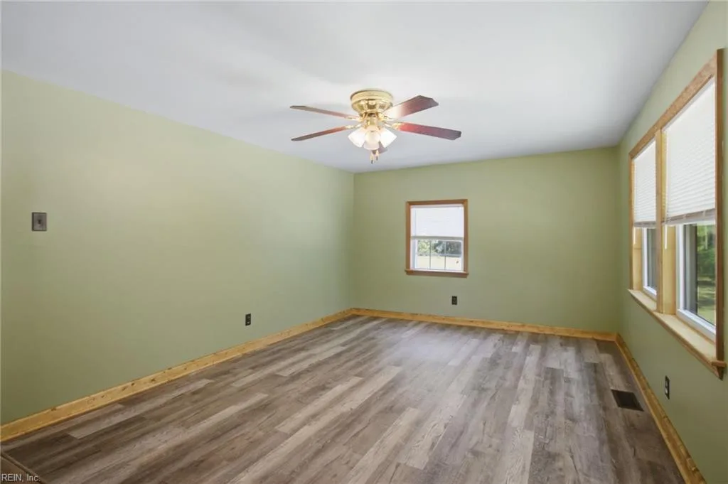 8368 Whispering Pines Trl, Windsor — photo