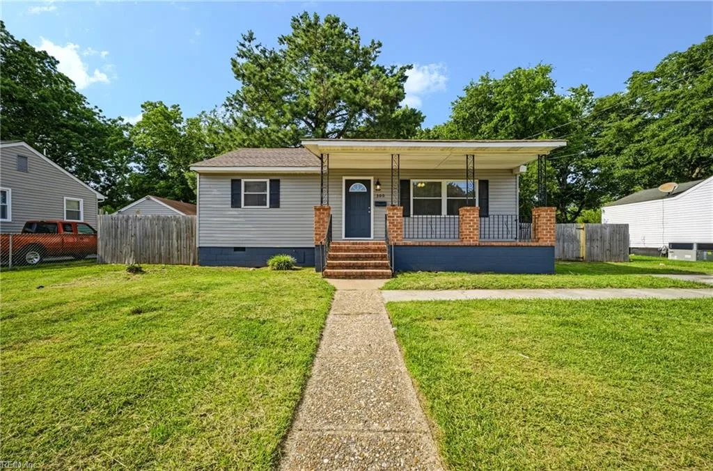 300 Dwight DR, PORTSMOUTH VA 23704