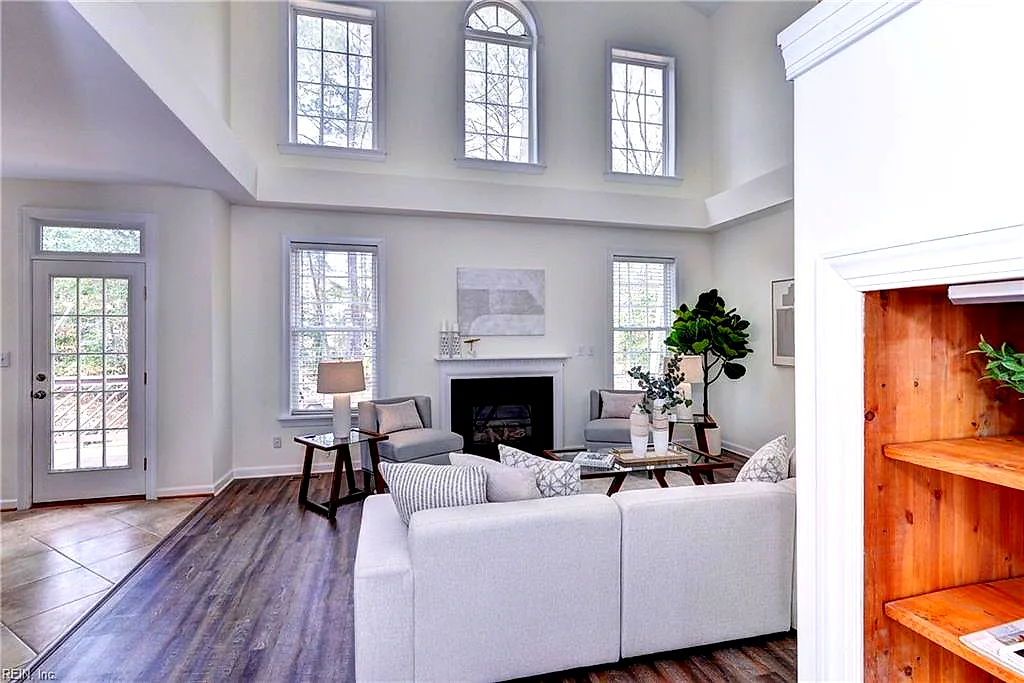 4023 Thorngate Dr, Williamsburg — photo
