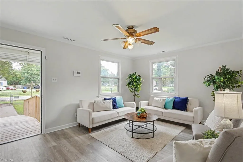 117 Beaton Dr, Portsmouth — photo