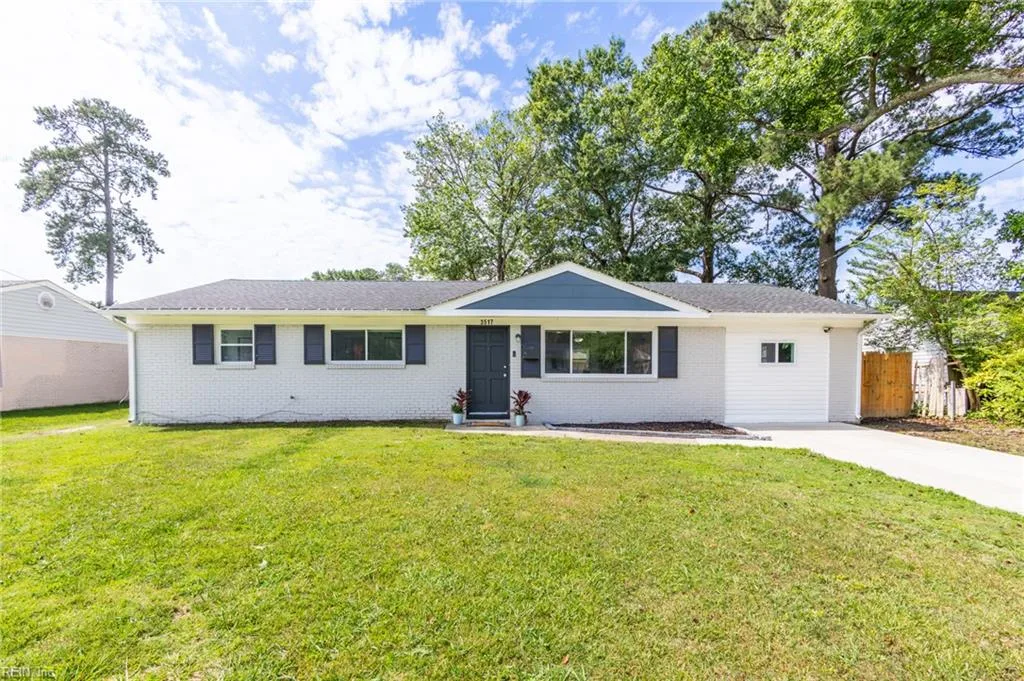 3517 Victoria DR, VIRGINIABEACH VA 23452
