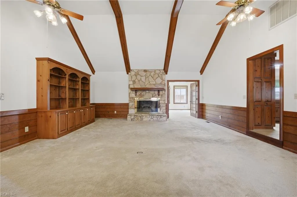1233 Worthington Ln, Virginia Beach — photo