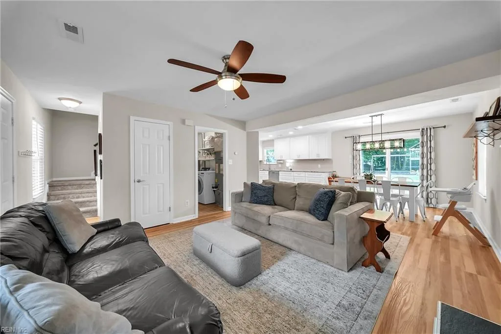2901 Richard Buck None S, Williamsburg — photo