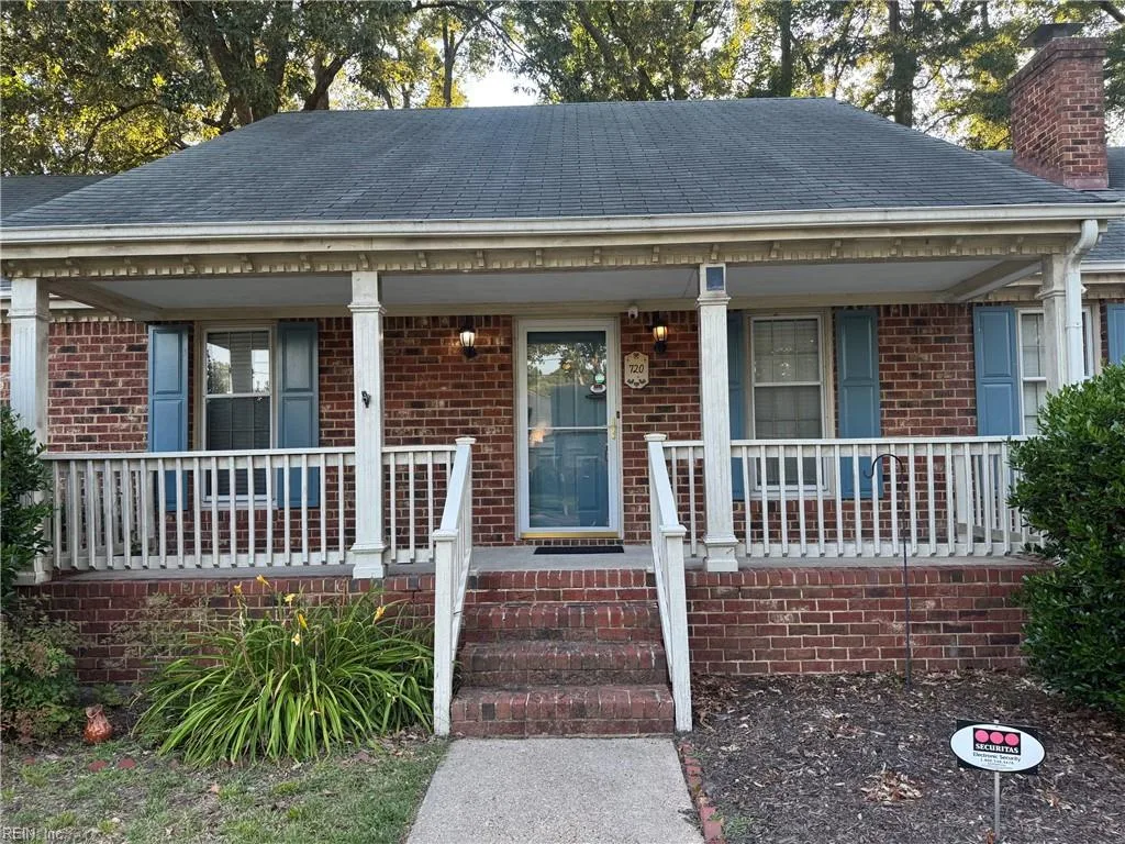 720 Baywood TRL, CHESAPEAKE VA 23323