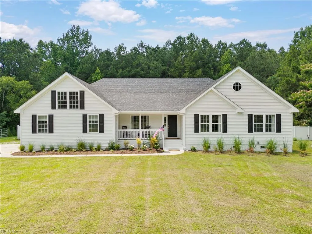 1124 Saint Brides RD W, CHESAPEAKE VA 23322