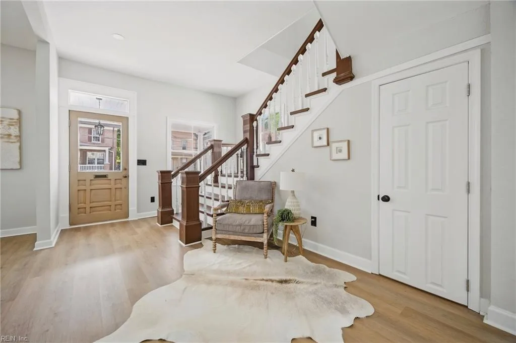 208 Clay ST, SUFFOLK VA 23434