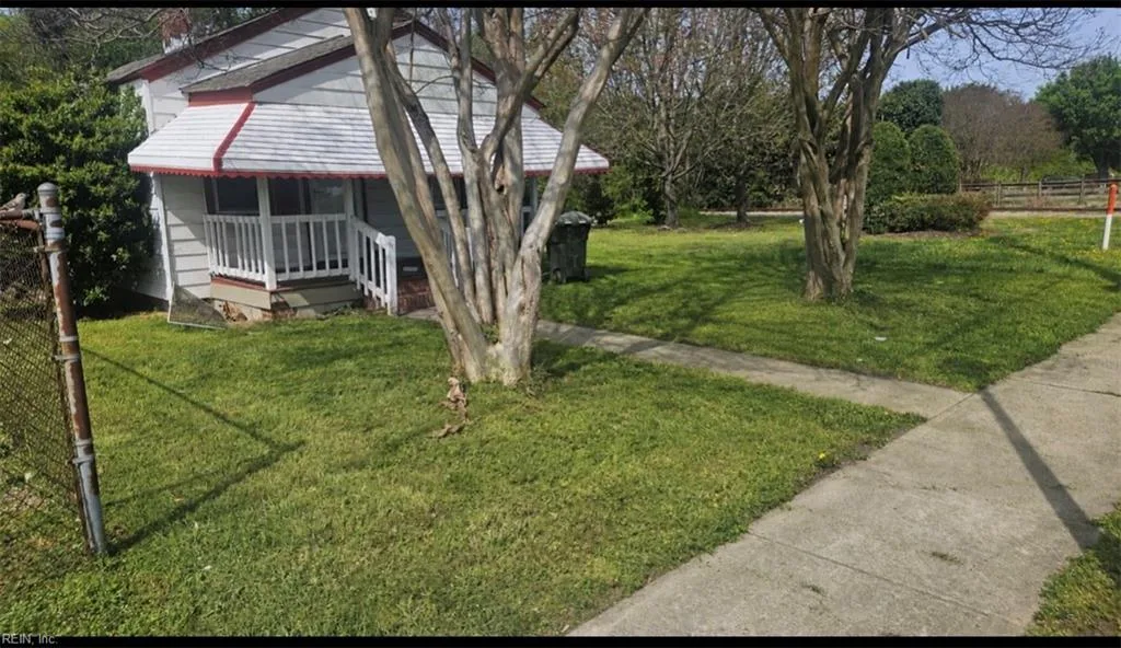 3713 Chestnut AVE, NEWPORTNEWS VA 23607