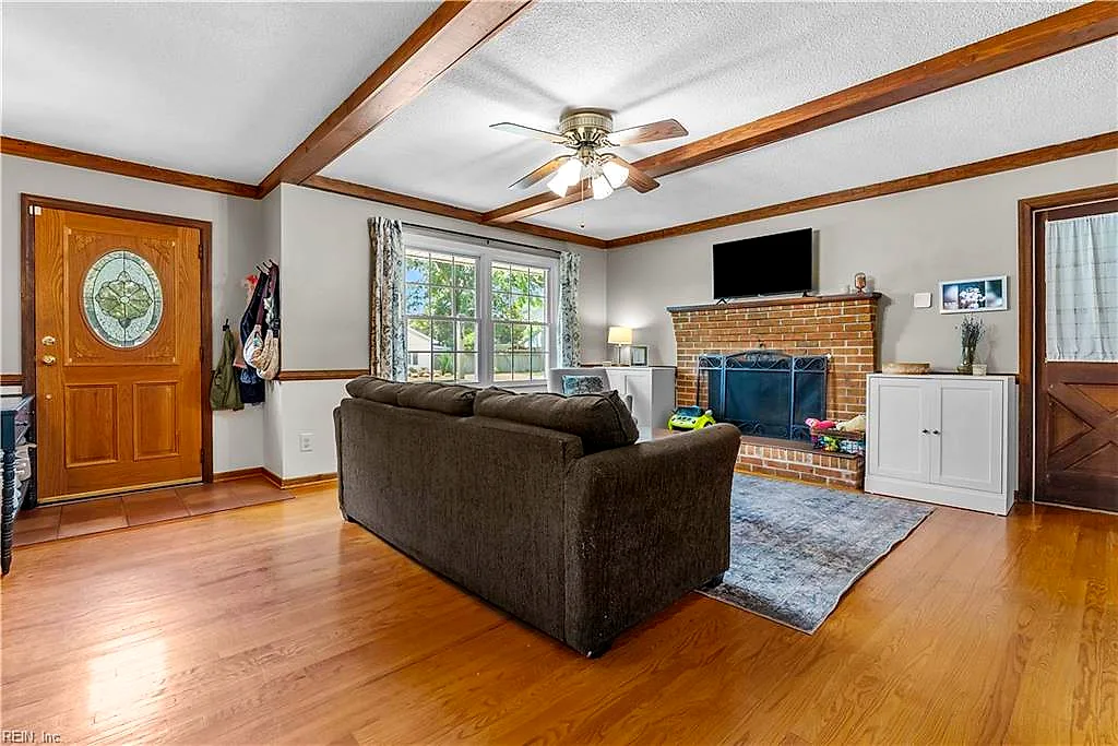 452 Warhawks Rd, Chesapeake — photo