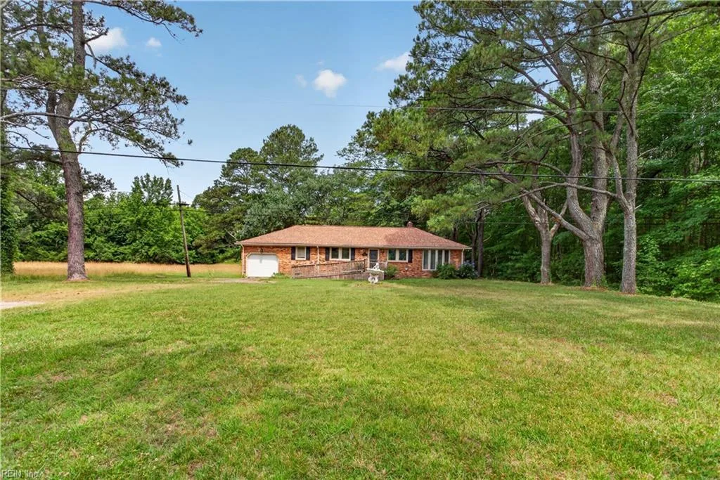 3288 Head River RD, VIRGINIABEACH VA 23457