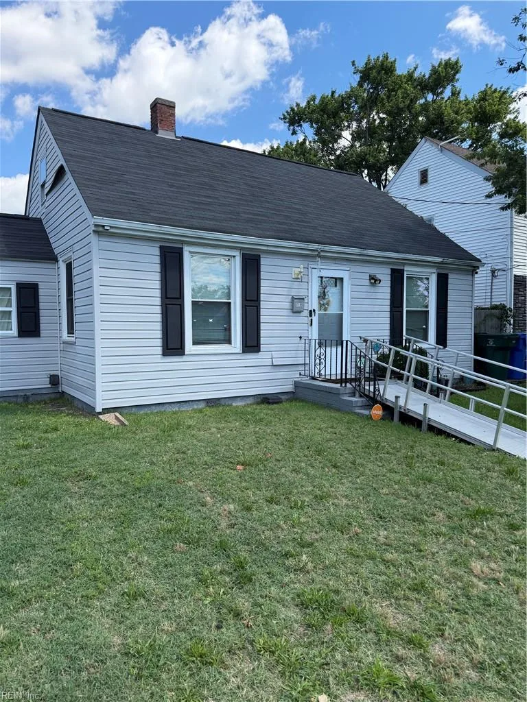 1155 18th ST, NEWPORTNEWS VA 23607
