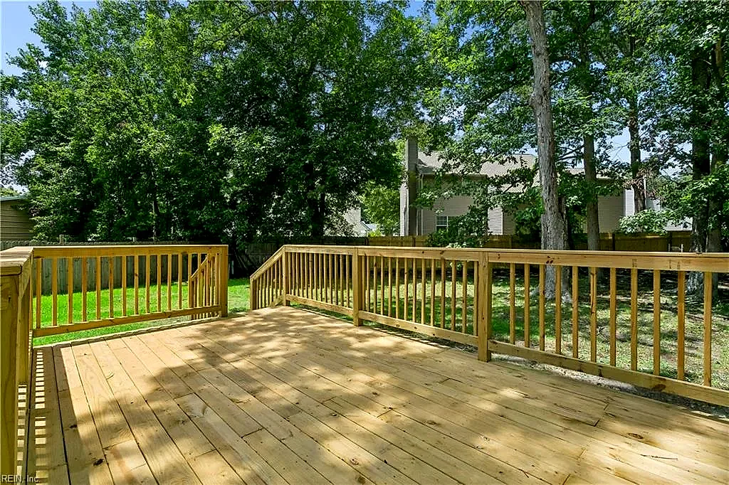859 Cheyenne Dr, Newport News — photo