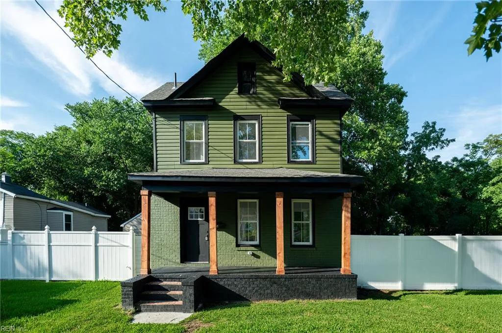 1502 Colon AVE, NORFOLK VA 23523
