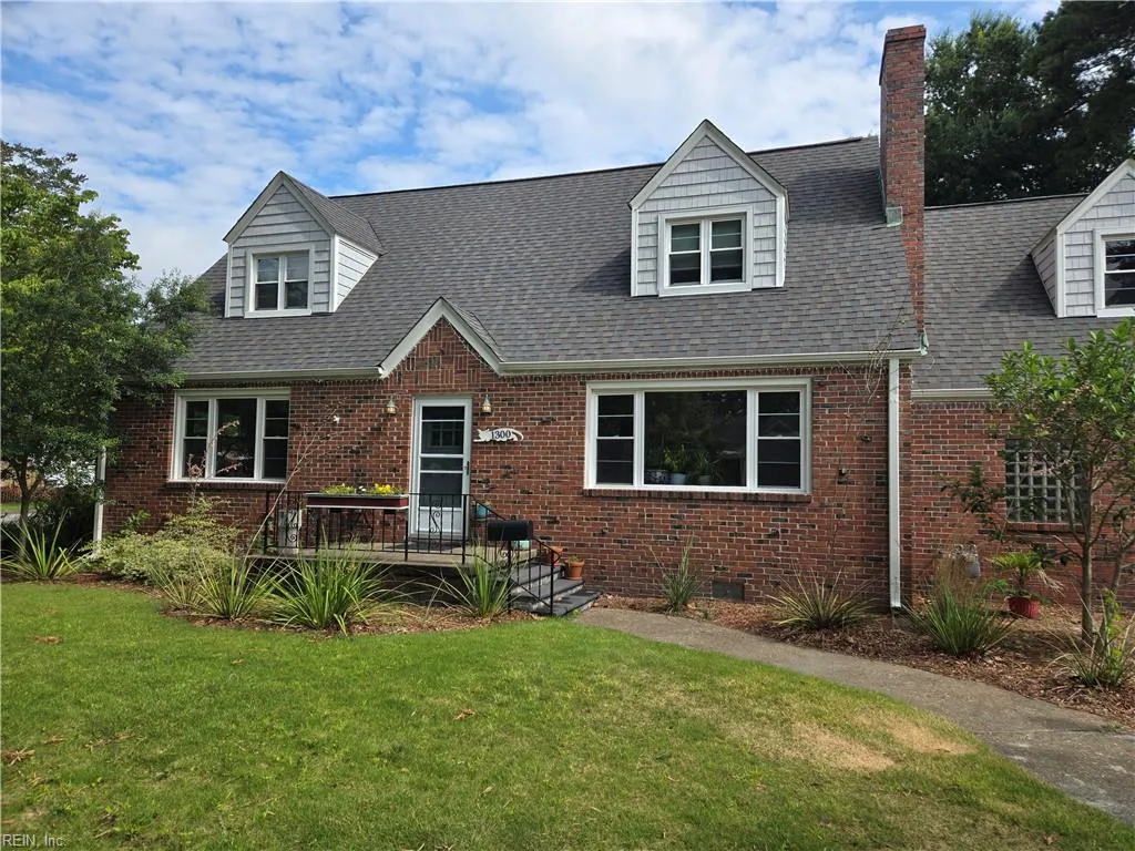 1300 Elk AVE, NORFOLK VA 23518