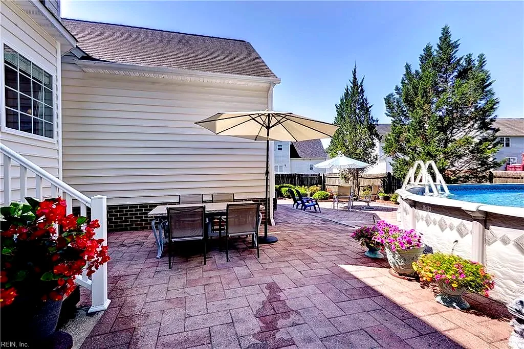 305 Minnie Cir, Newport News — photo