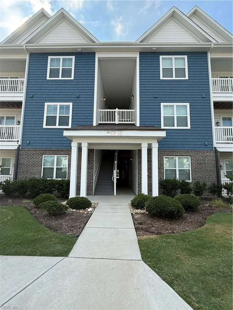 1725 Dromolin DR #105, VIRGINIABEACH VA 23456