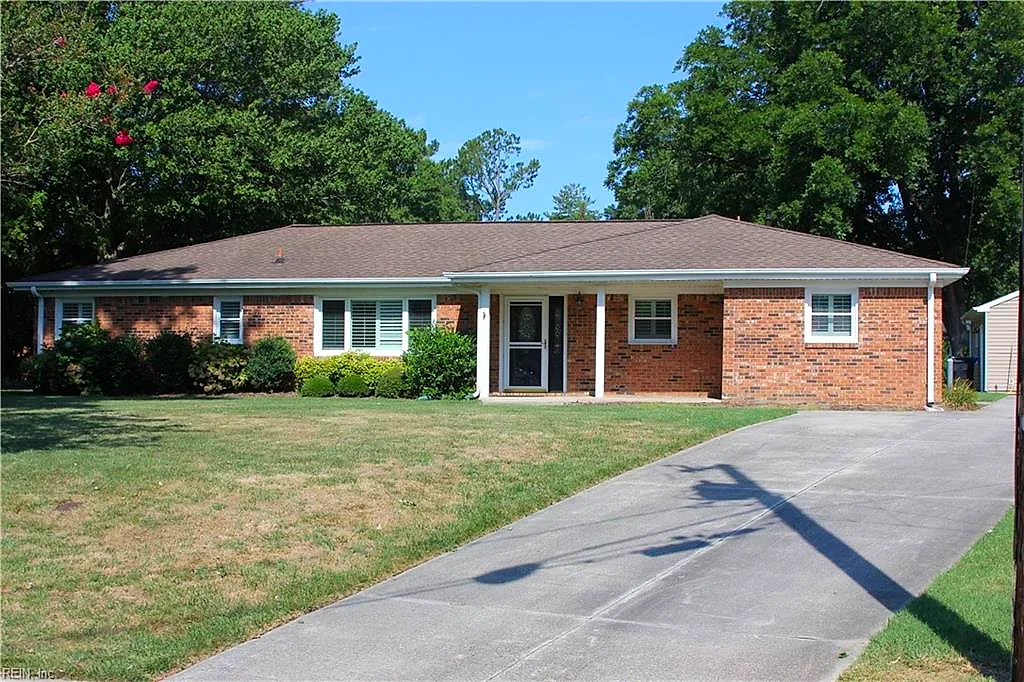 2349 Custom Cir, Virginia Beach — photo