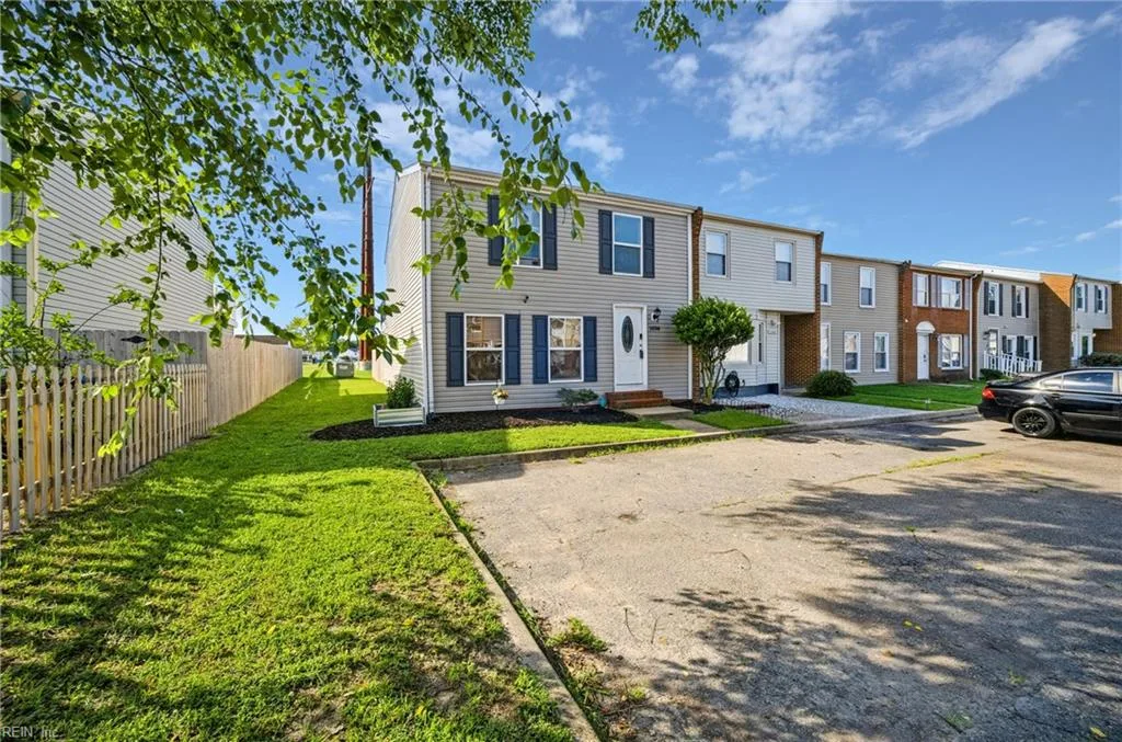 1038 Bryce LN, VIRGINIABEACH VA 23464