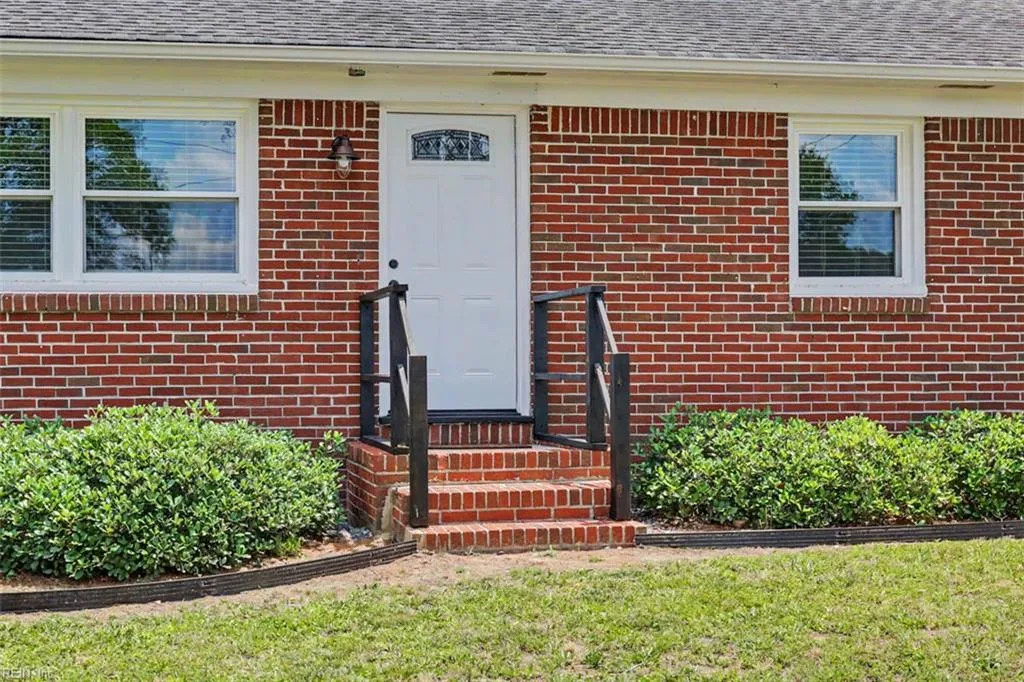 1790 Alliance Rd, Surry — photo