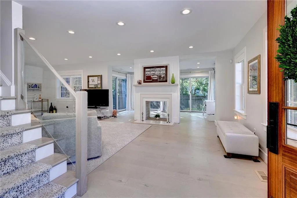 802 Riverside Dr, Newport News — photo