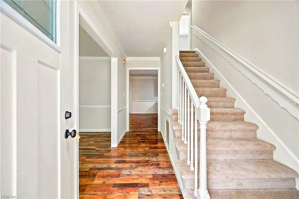 122 Michaels Woods Dr, Hampton — photo