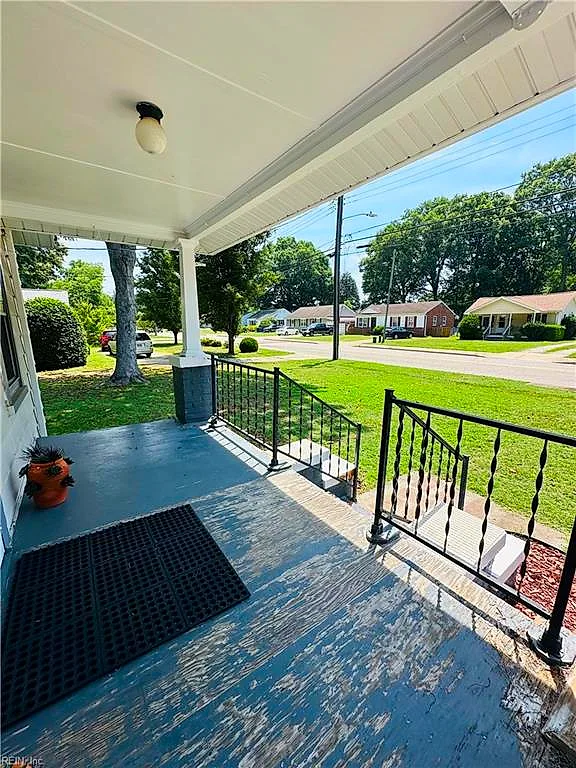 29 Deep Creek Rd, Newport News — photo