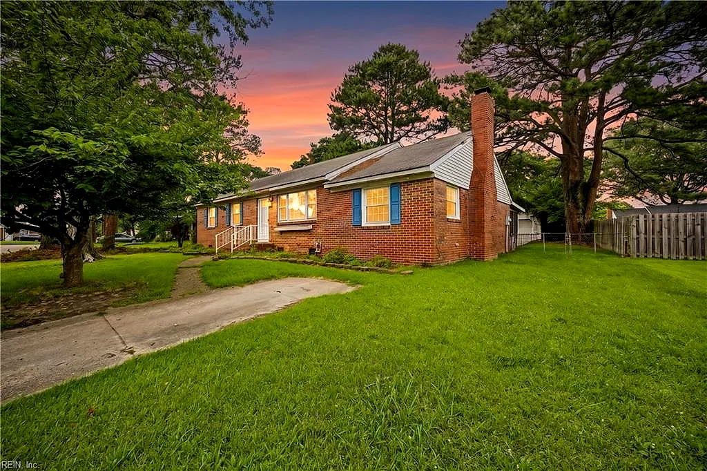 3704 Linnet LN, PORTSMOUTH VA 23703