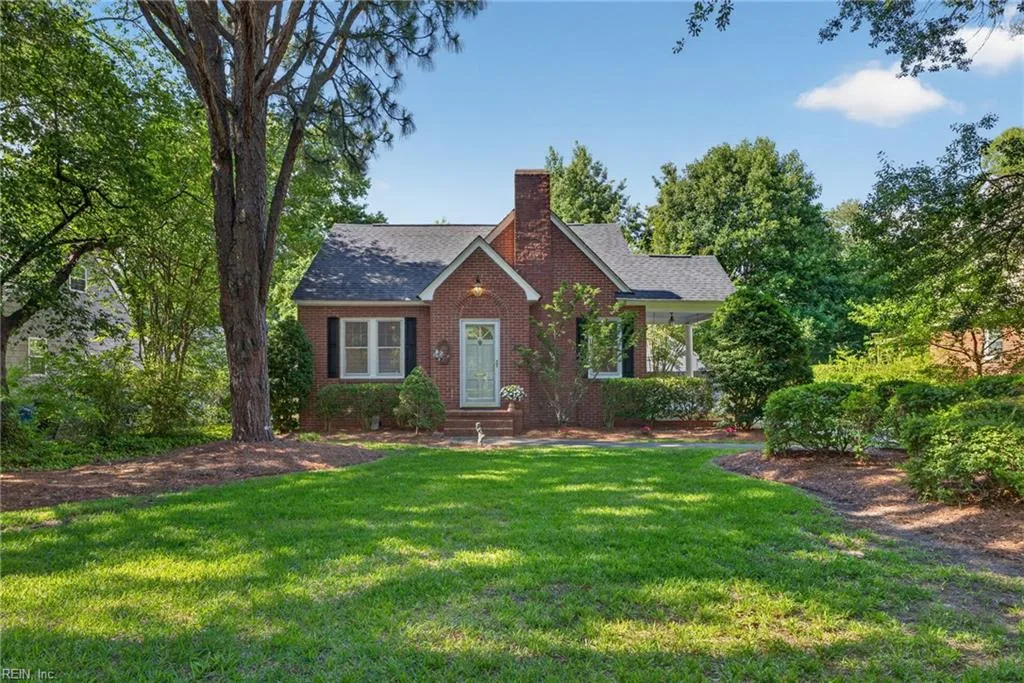 3906 Winchester DR, PORTSMOUTH VA 23707