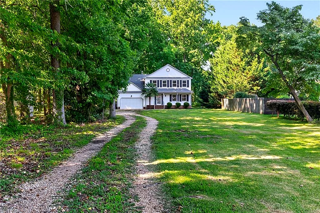 301 Nesbitt Ct, Newport News — photo
