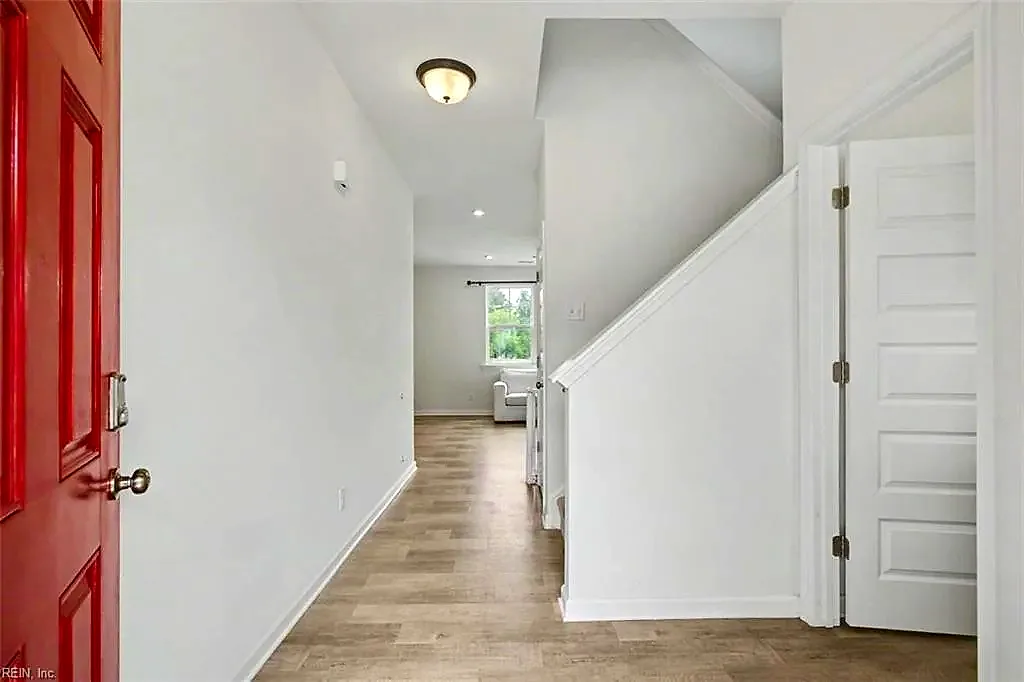 106 Meadows Landing Ln, Suffolk — photo