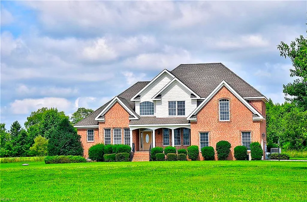 1904 Long Ridge Rd, Chesapeake — photo