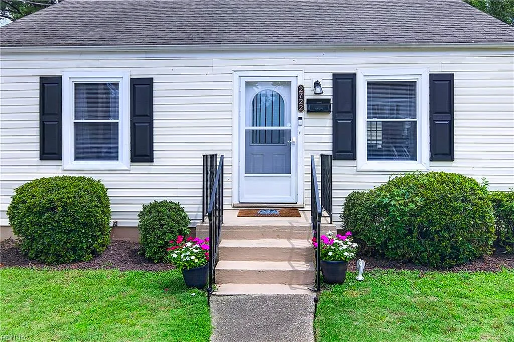 2722 Argonne Ave, Norfolk — photo