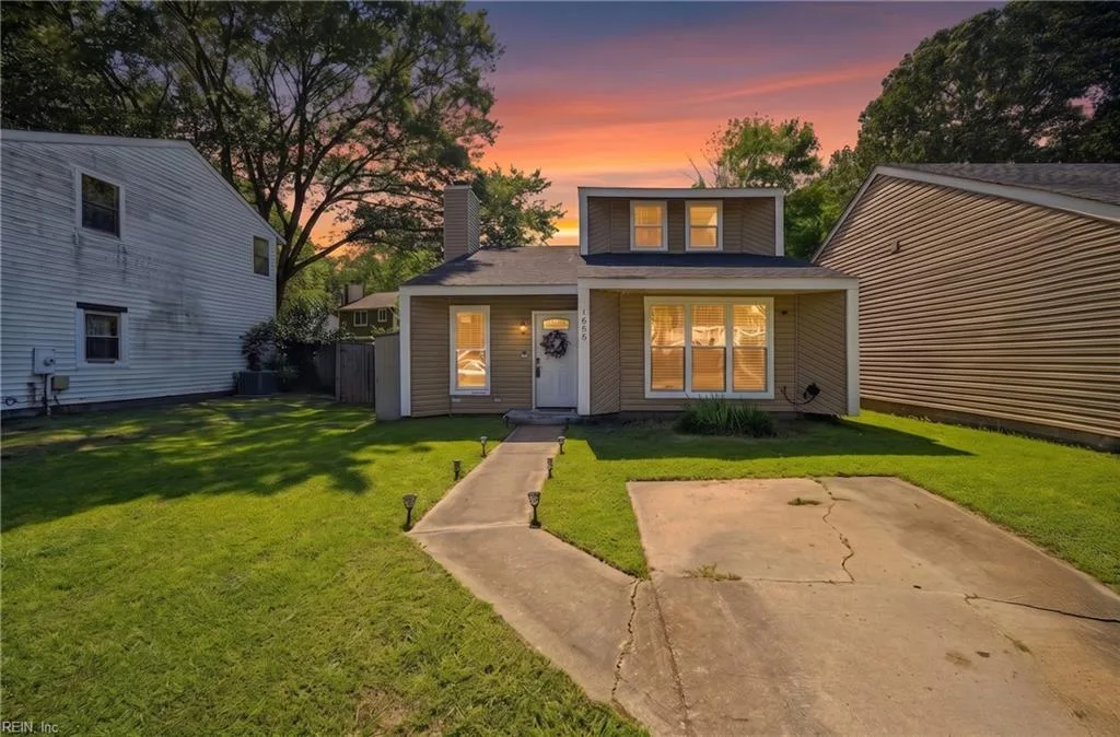 1613 Mill Oak DR, VIRGINIABEACH VA 23464