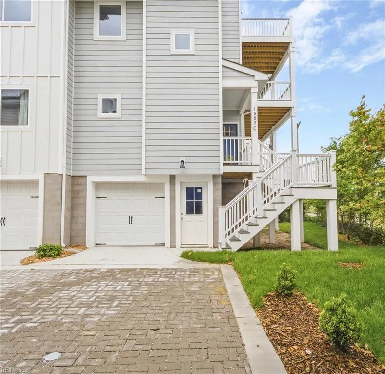 1557 Chela AVE #C, NORFOLK VA 23503