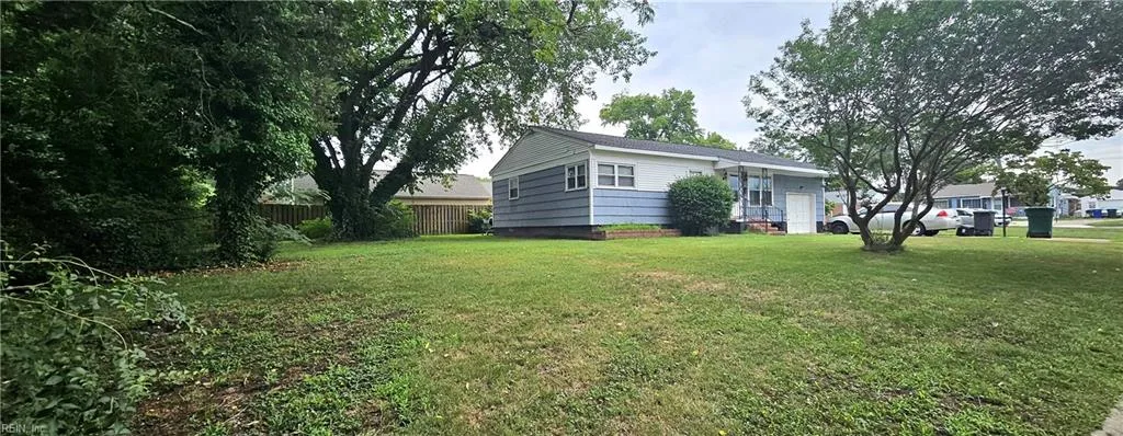 5 Matoaka LN, NEWPORTNEWS VA 23606