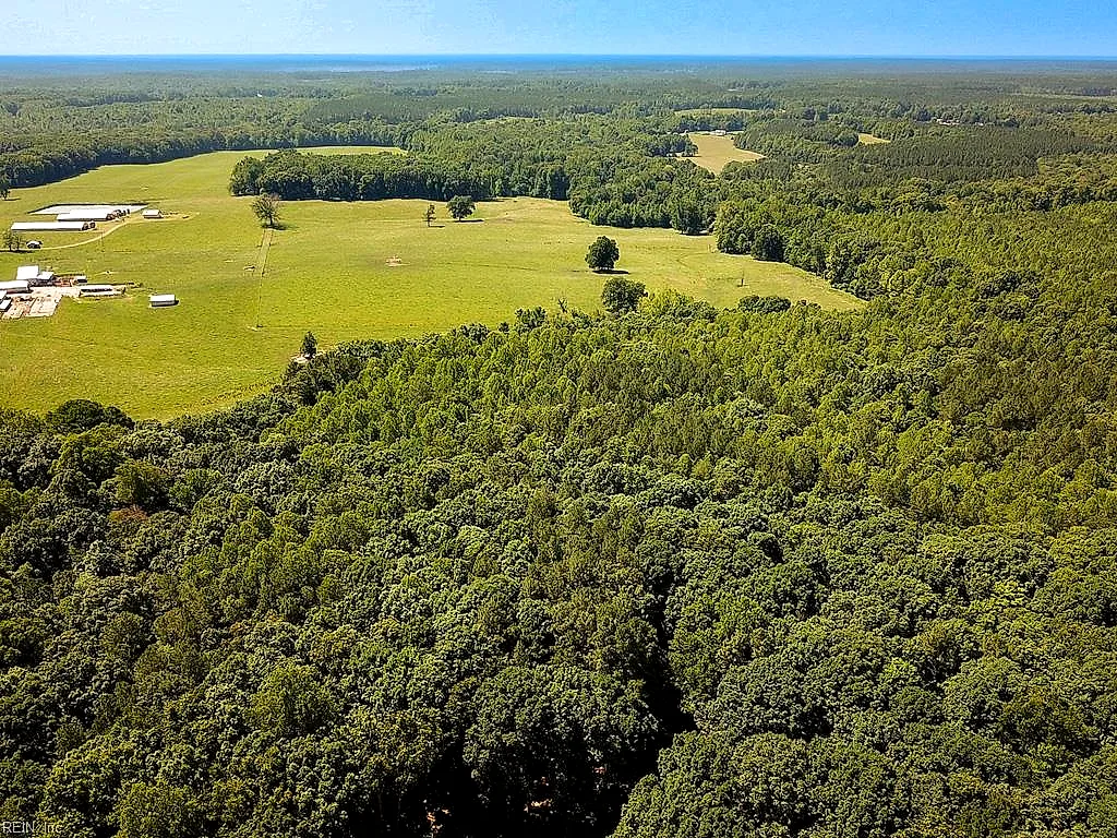 27 Ac Hills Dr, Dewitt — photo