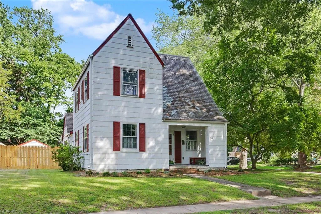 58 Hopkins ST, NEWPORTNEWS VA 23601
