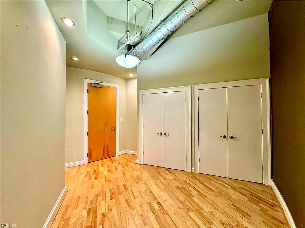 415 Saint Pauls Blvd #406, Norfolk — photo