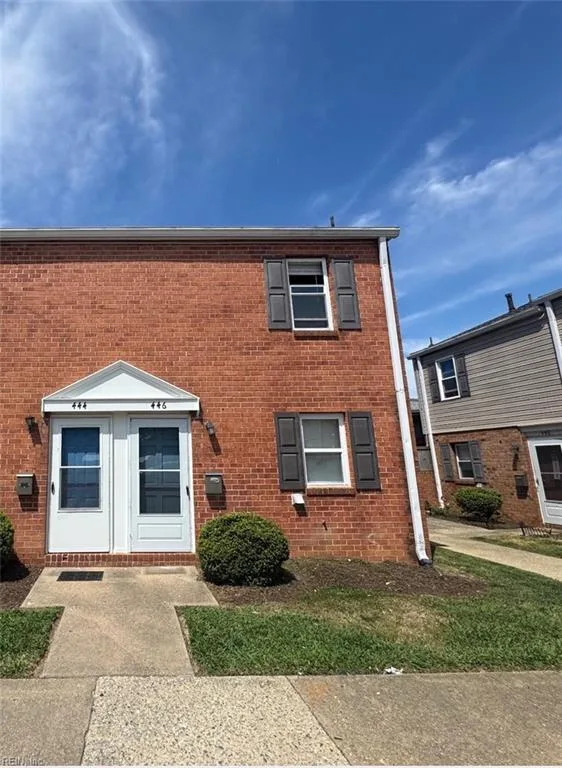 446 Britnie CT, NEWPORTNEWS VA 23602