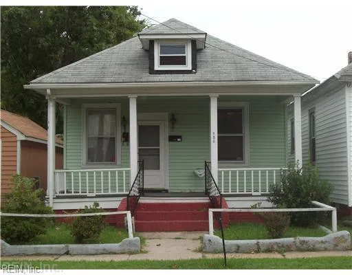 756 30th ST, NEWPORTNEWS VA 23607
