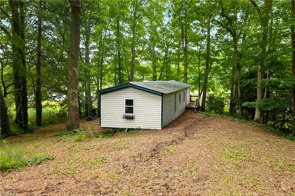 3938 Paradise Point Rd, Hayes — photo