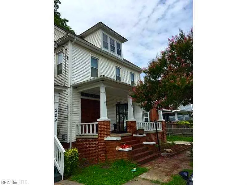 207 Poplar Ave, Norfolk — photo